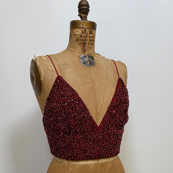 Alice + Olivia Bordeaux Red Crystal Embellished Crop Top With Smocked Back NWT - Picture 9 of 16